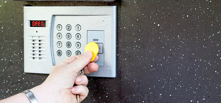 Electronic Door Lock Installation Griffin